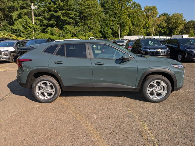 2025 Chevrolet Trax LS