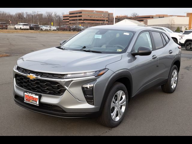 2025 Chevrolet Trax LS