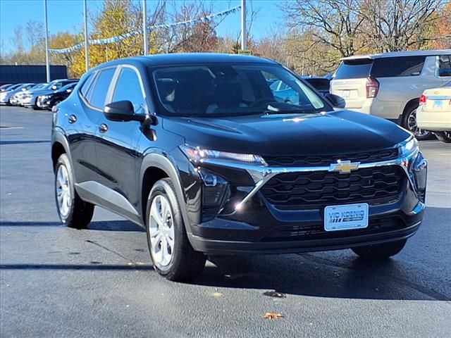 2025 Chevrolet Trax LS