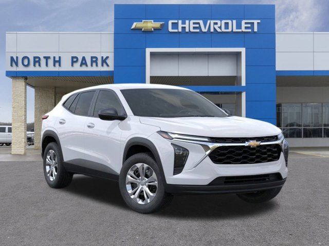 2025 Chevrolet Trax LS