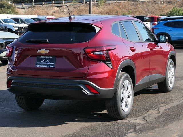 2025 Chevrolet Trax LS