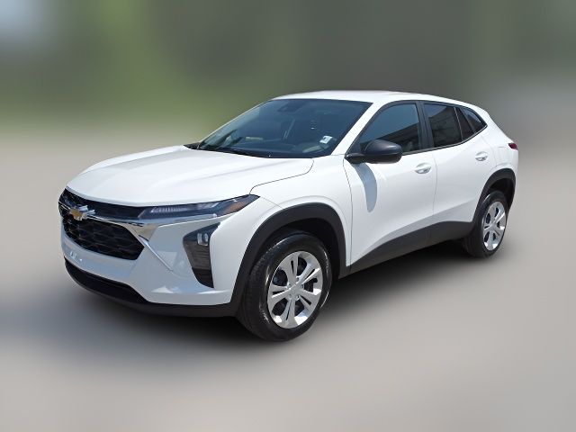 2025 Chevrolet Trax LS