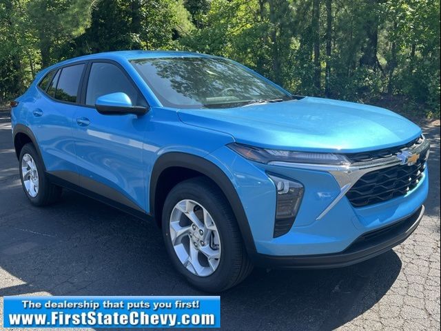 2025 Chevrolet Trax LS