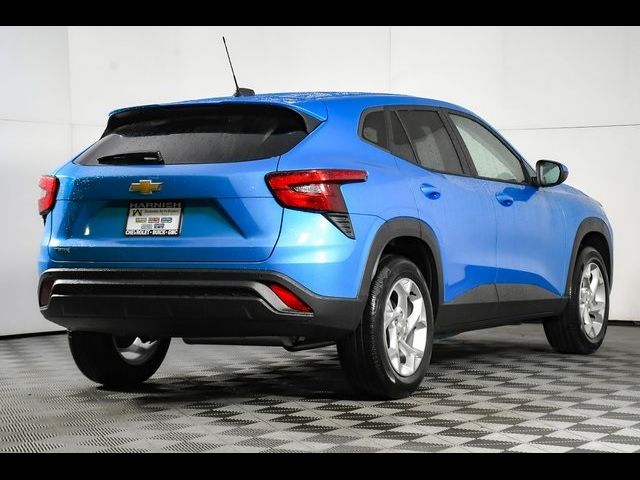 2025 Chevrolet Trax LS