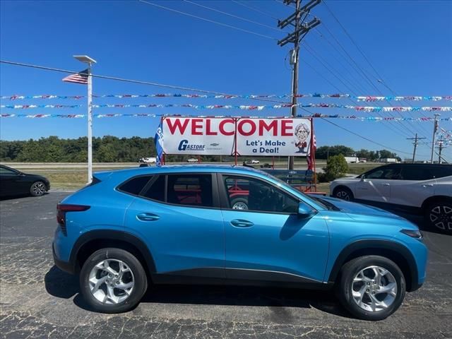 2025 Chevrolet Trax LS