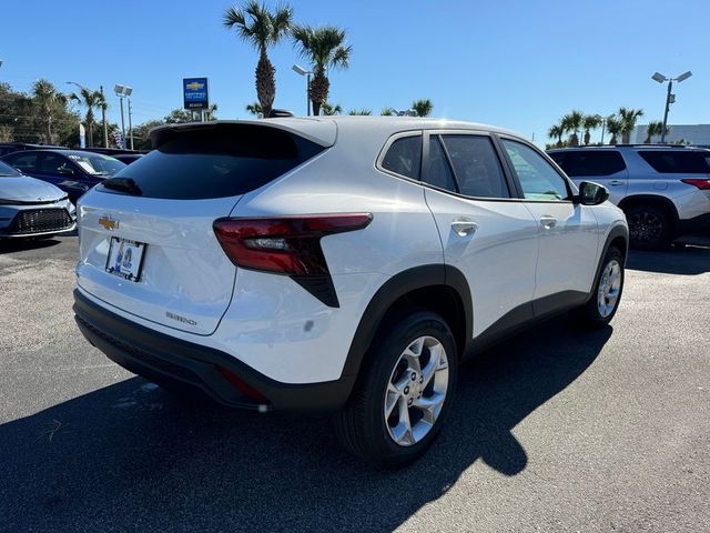 2025 Chevrolet Trax LS