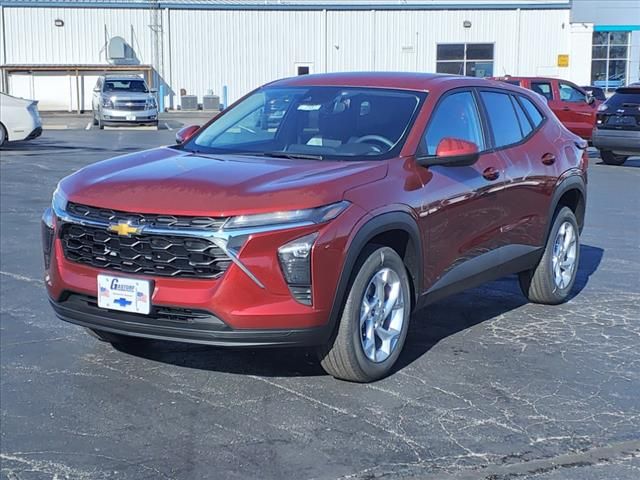 2025 Chevrolet Trax LS