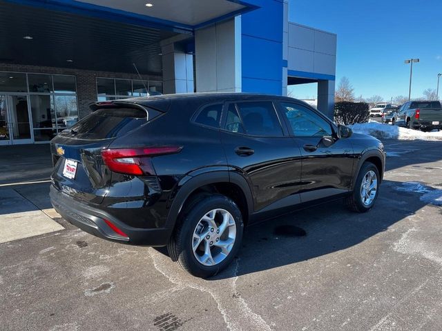 2025 Chevrolet Trax LS