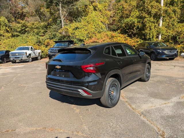 2025 Chevrolet Trax LS