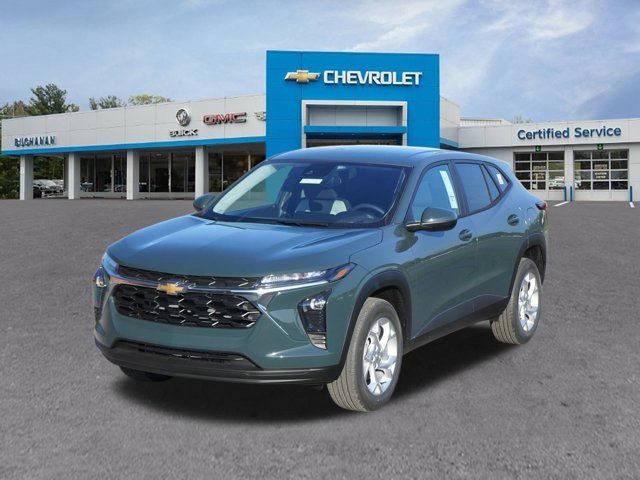 2025 Chevrolet Trax LS