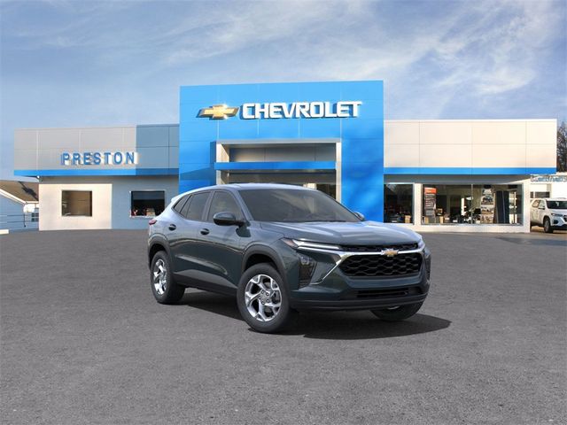 2025 Chevrolet Trax LS