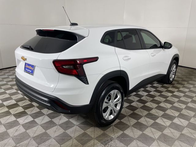 2025 Chevrolet Trax LS