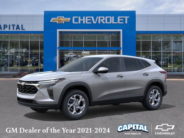 2025 Chevrolet Trax LS