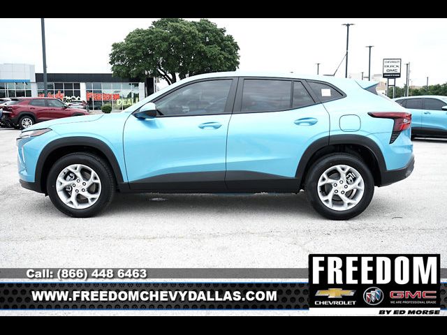 2025 Chevrolet Trax LS