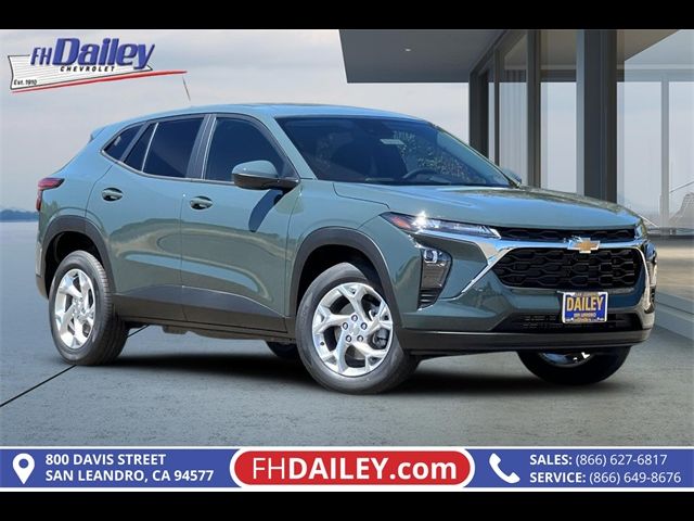 2025 Chevrolet Trax LS