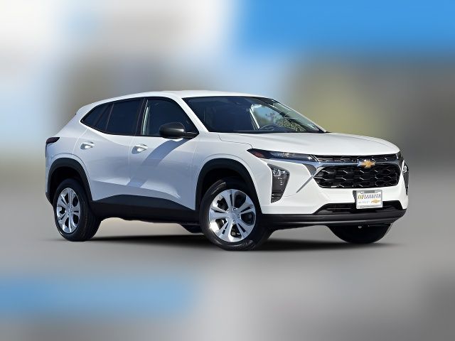 2025 Chevrolet Trax LS
