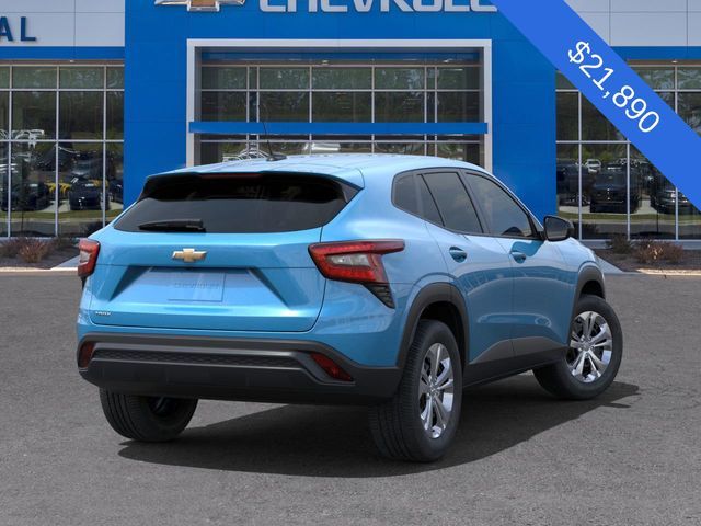 2025 Chevrolet Trax LS