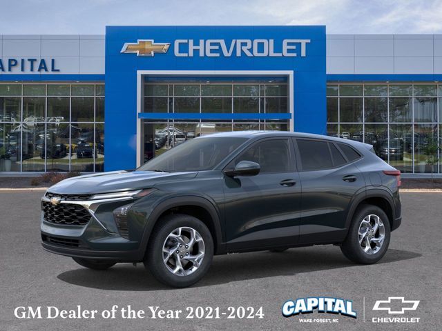 2025 Chevrolet Trax LS