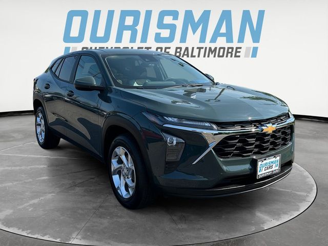 2025 Chevrolet Trax LS