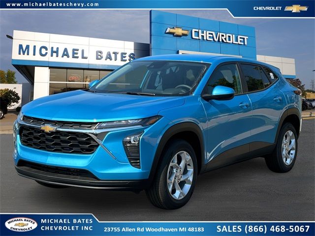 2025 Chevrolet Trax LS