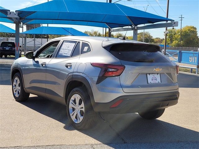 2025 Chevrolet Trax LS