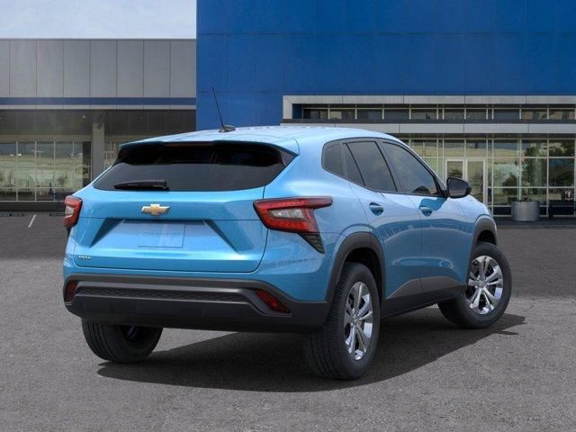 2025 Chevrolet Trax LS