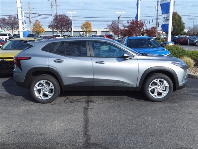 2025 Chevrolet Trax LS