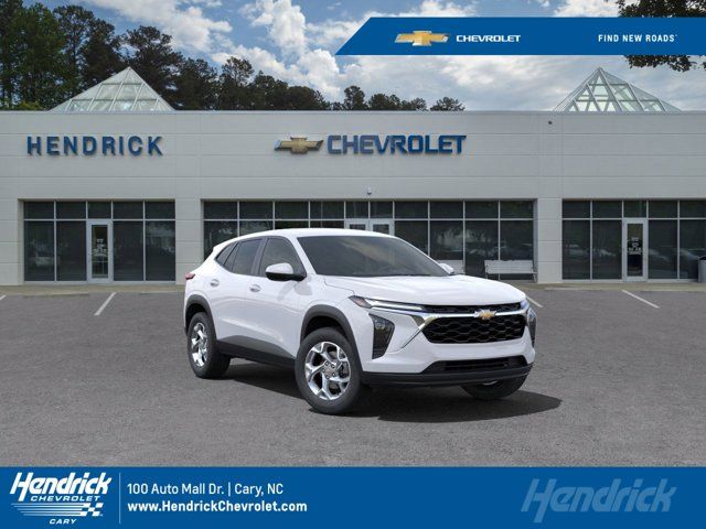 2025 Chevrolet Trax LS