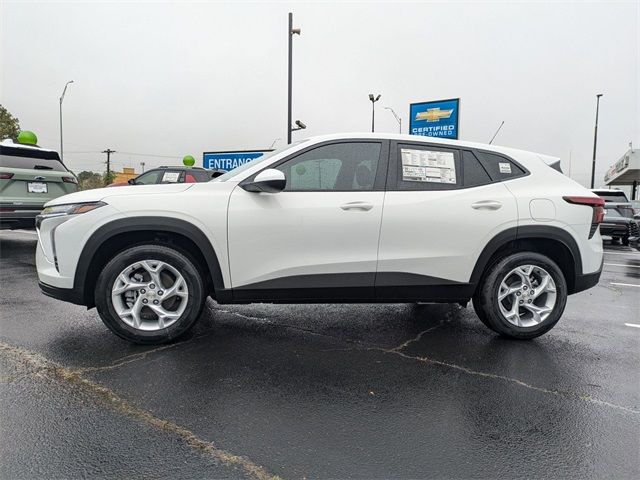 2025 Chevrolet Trax LS