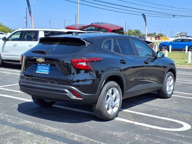 2025 Chevrolet Trax LS