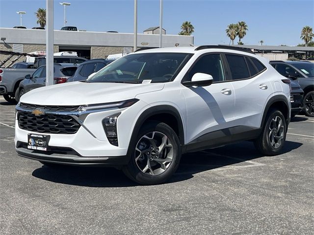 2025 Chevrolet Trax LT