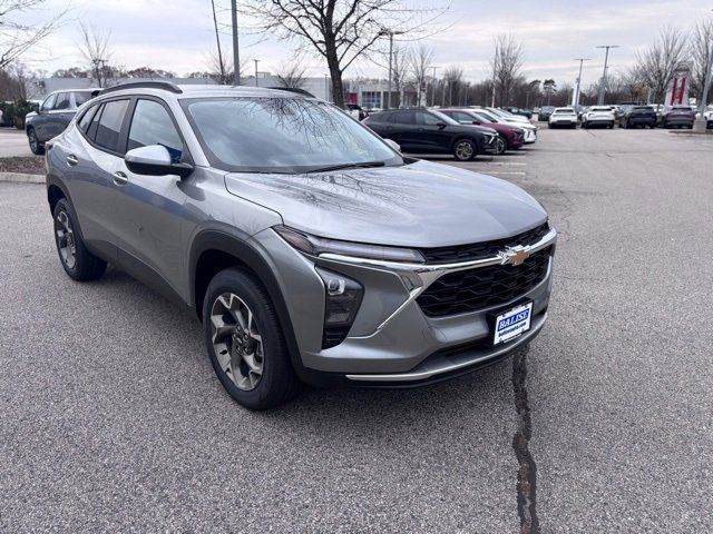 2025 Chevrolet Trax LT