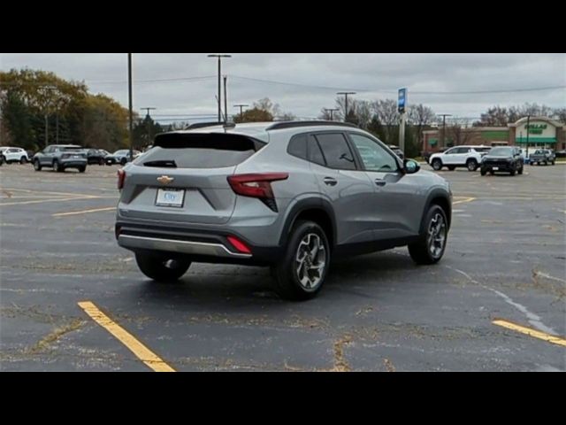 2025 Chevrolet Trax LT