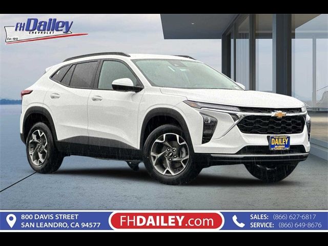 2025 Chevrolet Trax LT