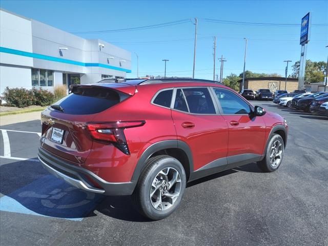 2025 Chevrolet Trax LT