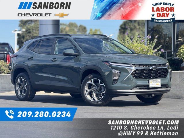 2025 Chevrolet Trax LT