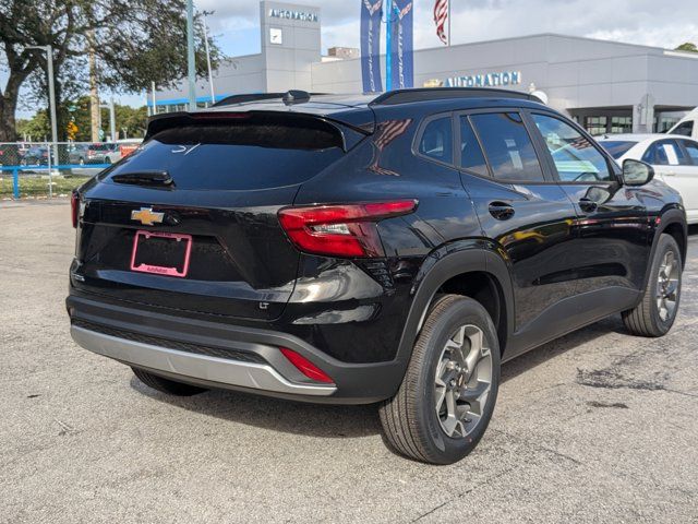 2025 Chevrolet Trax LT