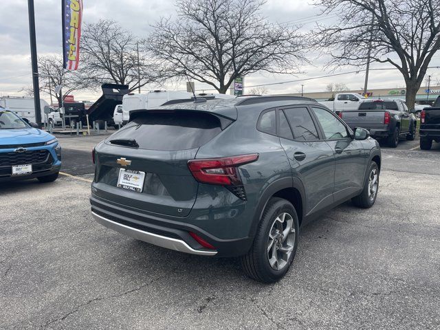 2025 Chevrolet Trax LT