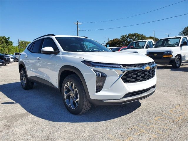 2025 Chevrolet Trax LT
