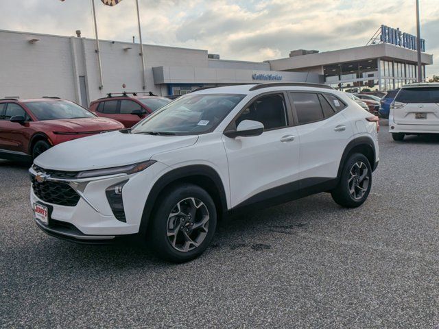 2025 Chevrolet Trax LT