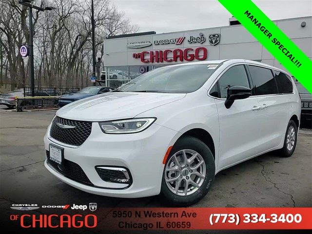 2025 Chrysler Pacifica Select
