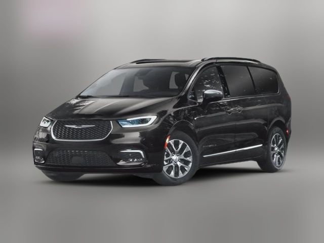 2025 Chrysler Pacifica Hybrid Pinnacle