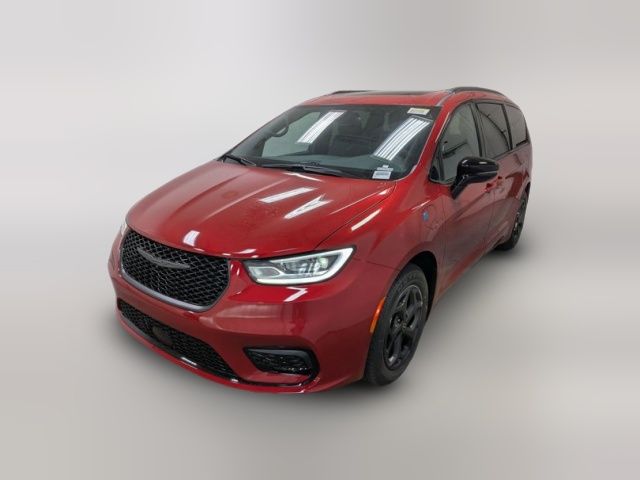 2025 Chrysler Pacifica Hybrid Premium S Appearance Pkg