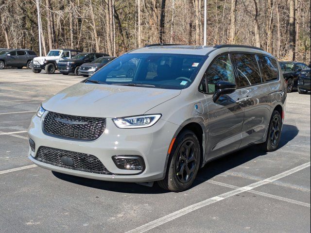 2025 Chrysler Pacifica Hybrid Premium S Appearance Pkg