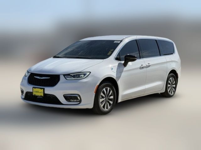 2025 Chrysler Pacifica Hybrid Select