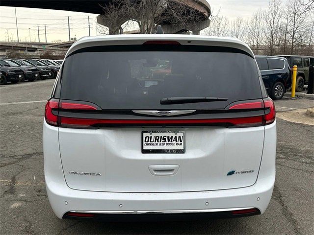 2025 Chrysler Pacifica Hybrid Select