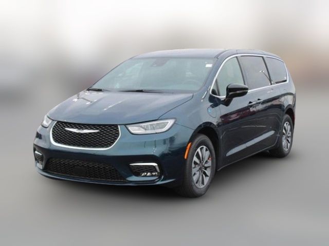 2025 Chrysler Pacifica Hybrid Select