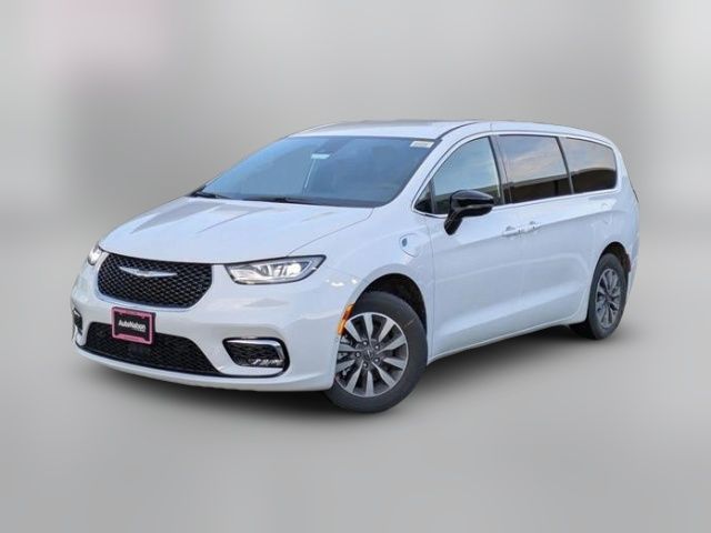 2025 Chrysler Pacifica Hybrid Select