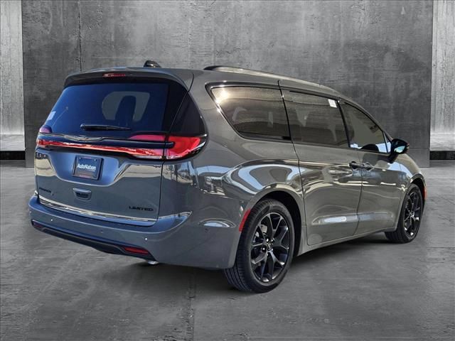 2025 Chrysler Pacifica Limited