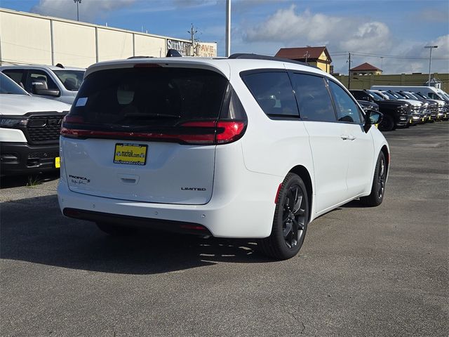 2025 Chrysler Pacifica Limited
